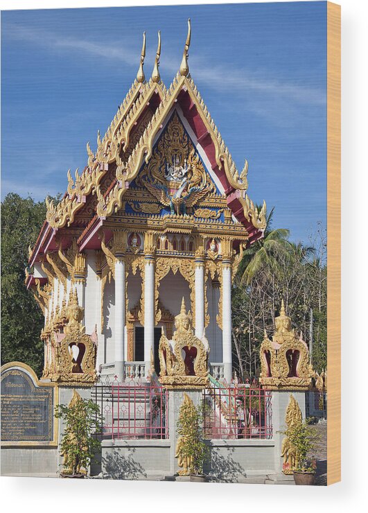 Scenic Wood Print featuring the photograph Wat Chai Mongkol Ubosot DTHU206 by Gerry Gantt