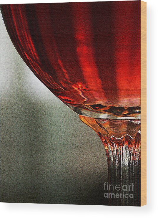 Wine Wood Print featuring the photograph Tracing The Curve by Linda Shafer