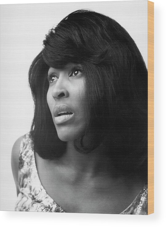 People Wood Print featuring the photograph Tina Turner Portrait Session #4 by Michael Ochs Archives