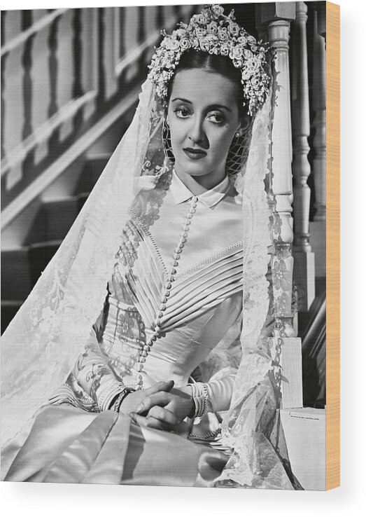 Bette Davis Wood Print featuring the photograph BETTE DAVIS in THE OLD MAID -1939-. by Album