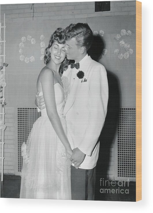Adolescence Wood Print featuring the photograph Couple Entering The Prom by Bettmann