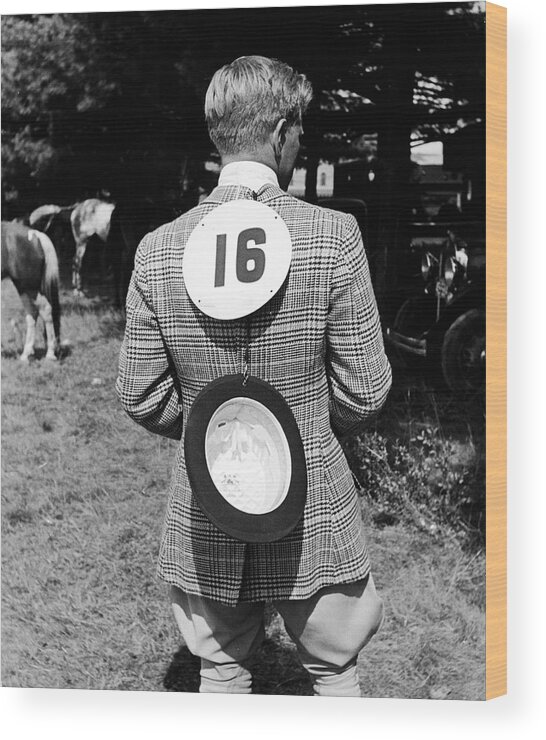 Vertical Wood Print featuring the photograph Horse Show by Alfred Eisenstaedt