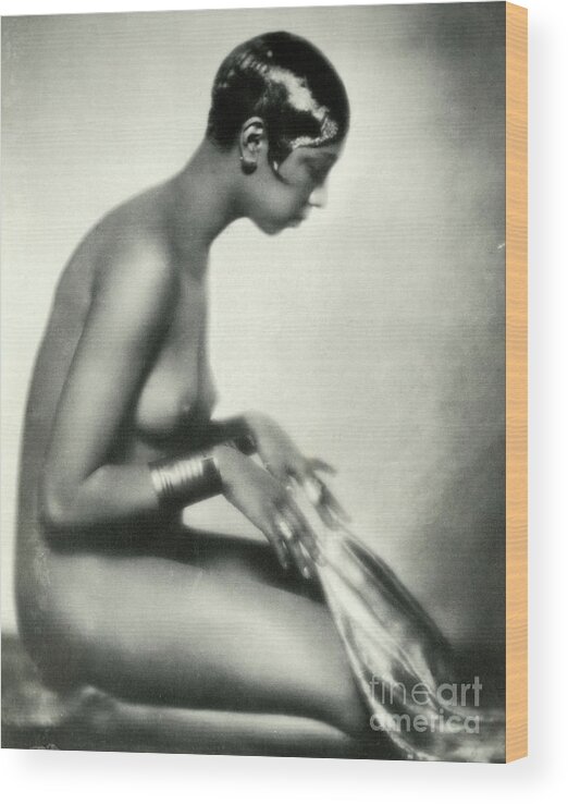 People Wood Print featuring the photograph Jazz Performer Josephine Baker by Bettmann
