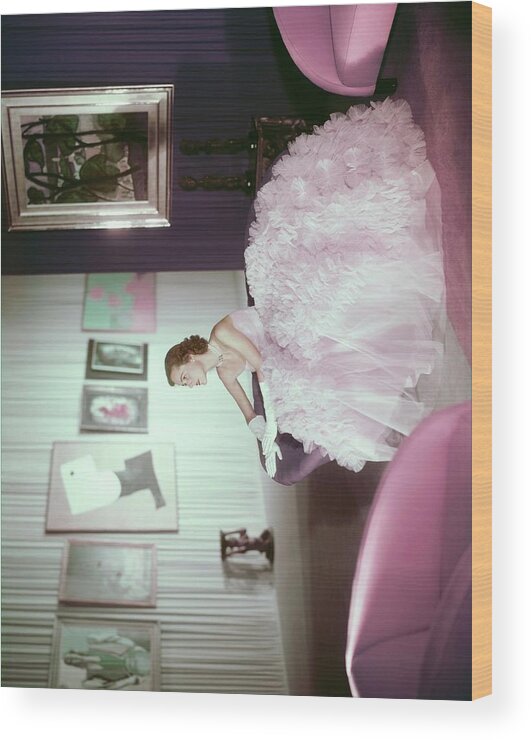 Beauty Wood Print featuring the photograph Mrs. R. Fulton Cutting II by Horst P. Horst