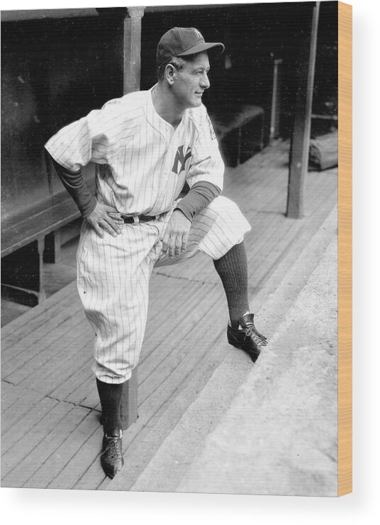 People Wood Print featuring the photograph New York Yankees Lou Gehrig by New York Daily News Archive