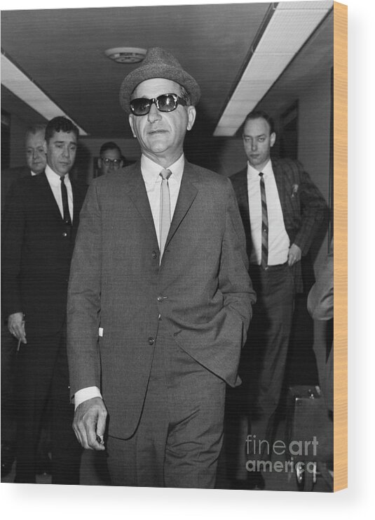 Gangster Wood Print featuring the photograph Sam Giancana Arrives At Court by Bettmann