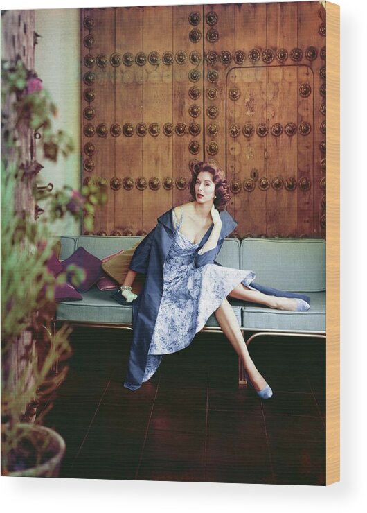 Fashion Wood Print featuring the photograph Suzy Parker In Sophie Original by Henry Clarke