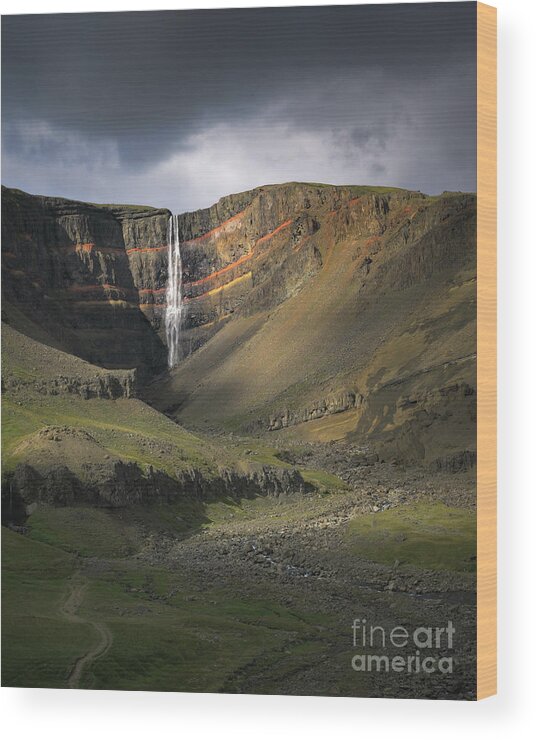 Hengifoss Wood Print featuring the photograph Hengifoss Light by Ernesto Ruiz