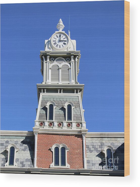 Medina Wood Print featuring the photograph Medina County Courthouse Clock Tower 7150 by Jack Schultz