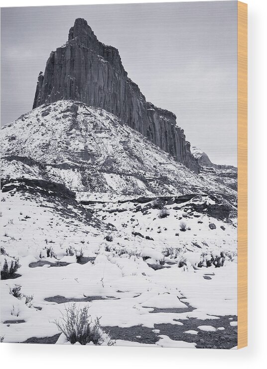 Utah Wood Print featuring the photograph Ship in Snow-V by Tom Daniel