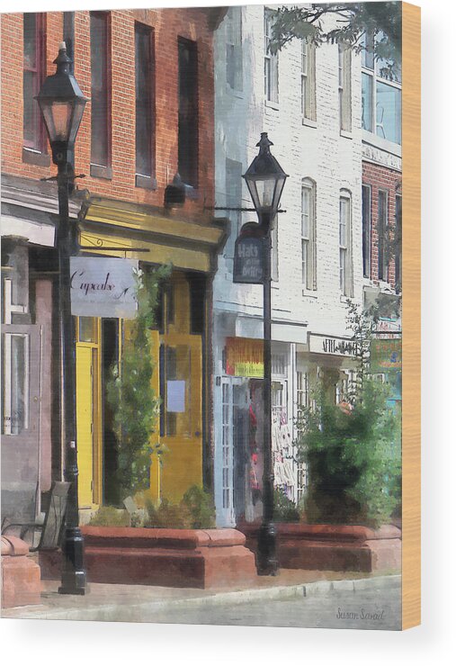 Fells Point Wood Print featuring the photograph Baltimore - Quaint Fells Point Street by Susan Savad