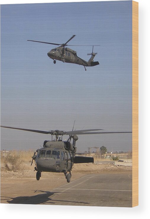 Helicopter Wood Print featuring the photograph Blackhawk Departure by Duwayne Williams