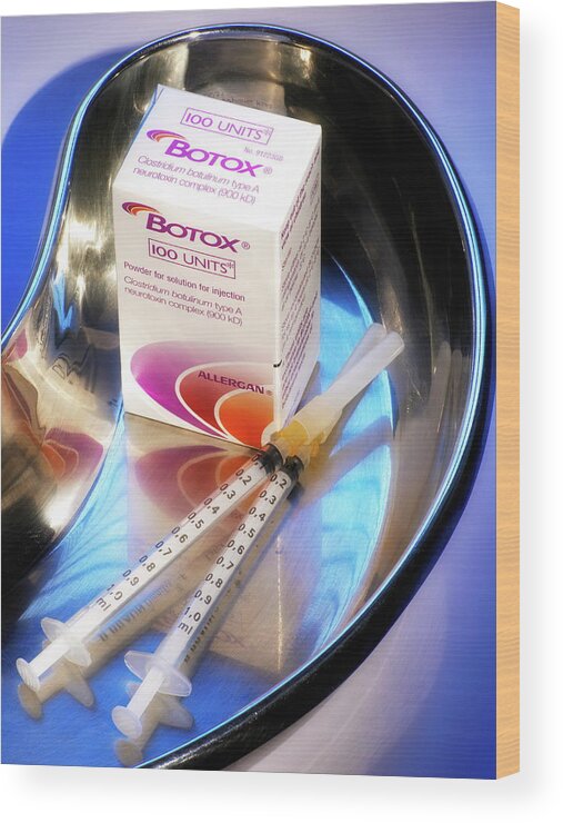 Botox Wood Print featuring the photograph Botox Cosmetic Drug by Saturn Stills/science Photo Library