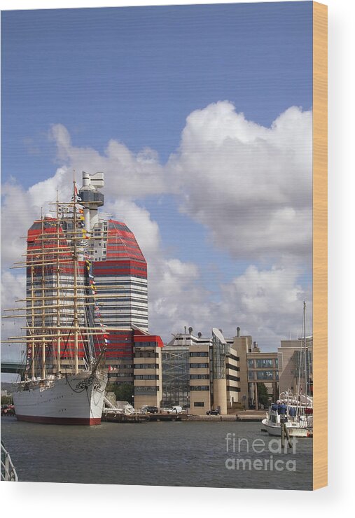 Apartment Wood Print featuring the photograph Gothenburg Utkiken tower 07 by Antony McAulay