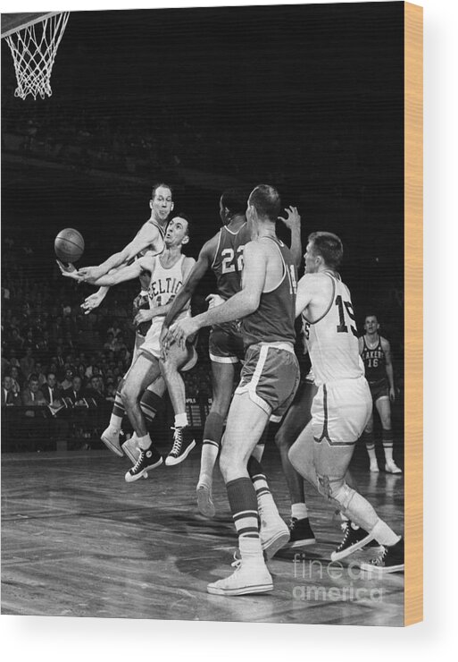 1960 Wood Print featuring the photograph BASKETBALL GAME, c1960 by Granger