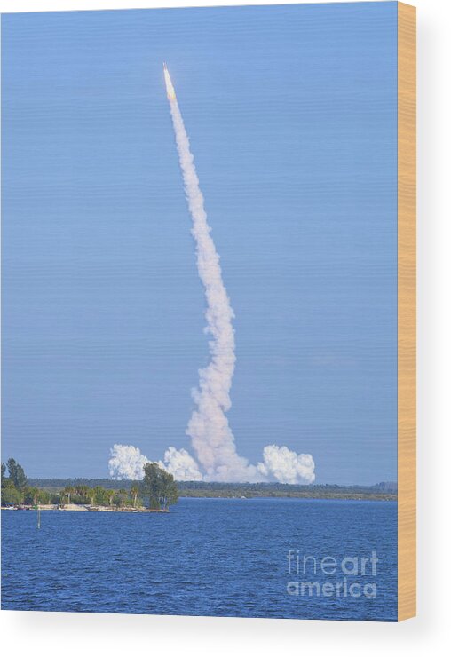 Blast Off Wood Print featuring the photograph Final launch of the space shuttle Discovery by Anthony Totah