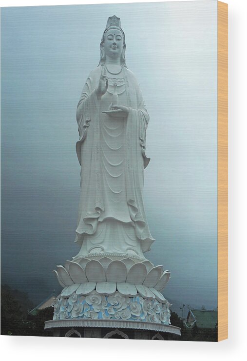 Da Nang Wood Print featuring the photograph Lady Buddha 5 by Ron Kandt