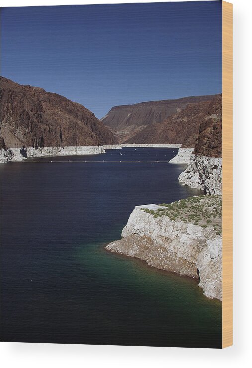 Lake Mead Wood Print featuring the photograph Lake Mead by Kelvin Booker