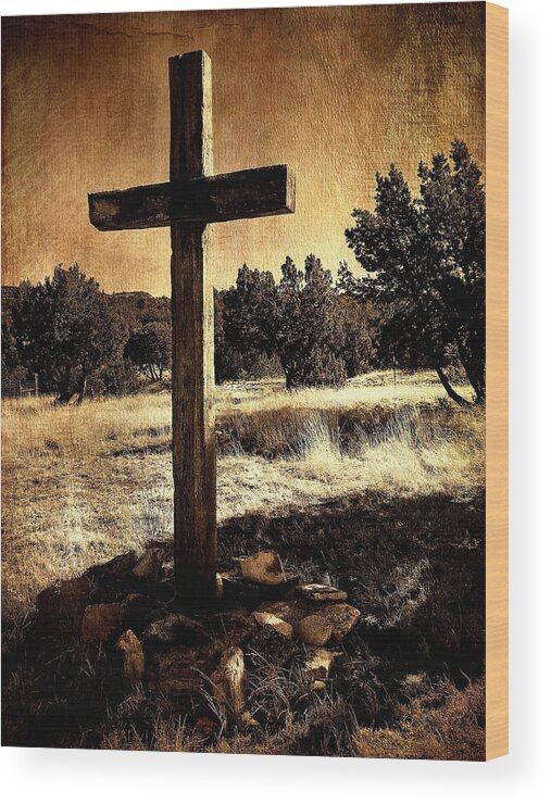 Cross Wood Print featuring the photograph Sacrificio De La Cruz by Brad Hodges