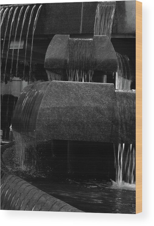 Fountain Wood Print featuring the photograph Falling by Kerry Obrist
