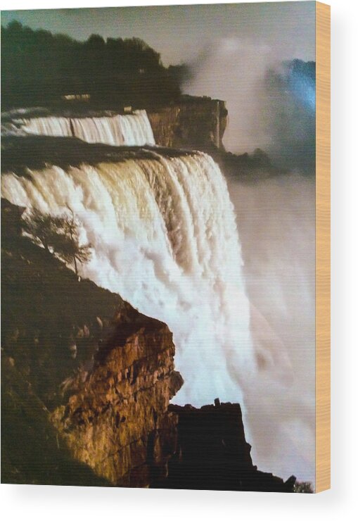 Landscapes Wood Print featuring the photograph The Falls by Glenn Feron