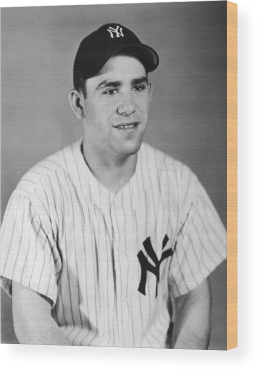 People Wood Print featuring the photograph Yogi Berra by Hulton Archive