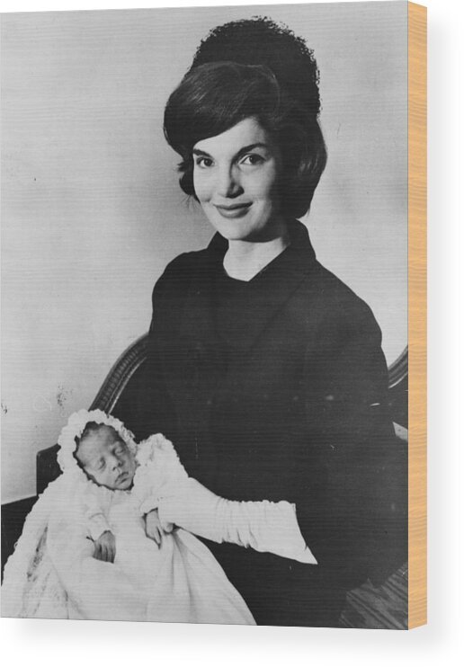 Jacqueline Kennedy Wood Print featuring the photograph Mother And Child by Keystone