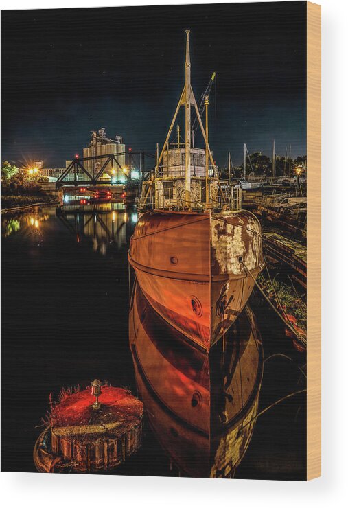 Boat Wood Print featuring the photograph On the river by Kristine Hinrichs
