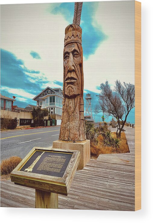 Totem Pole Wood Print featuring the photograph Assateague Indian at the Ocean City Inlet by Bill Swartwout