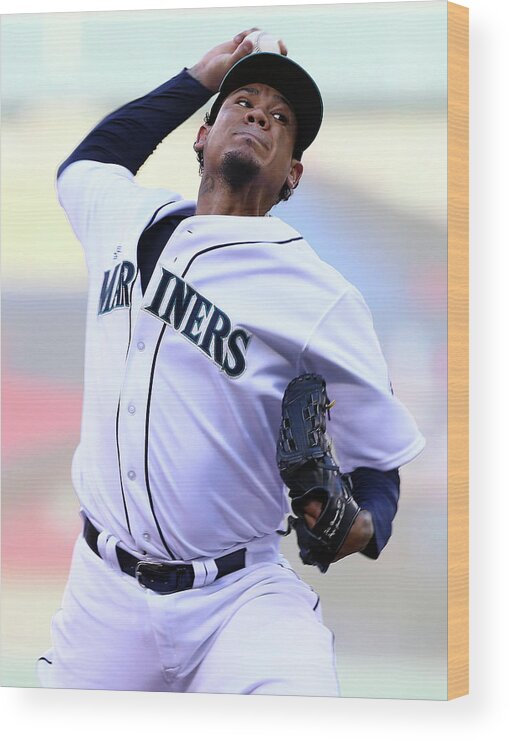 People Wood Print featuring the photograph Felix Hernandez by Elsa
