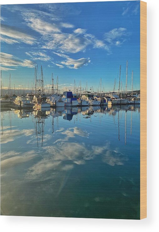 2020 Wood Print featuring the photograph New Years Day Sunrise Reflection by Jerry Abbott