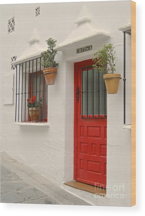 Spain Buildings Wood Print featuring the photograph Mi Cocina Es Tu Cocina by Suzanne Oesterling