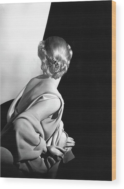 Accessories Wood Print featuring the photograph Back View Of A Model Wearing A Sleeveless Dress by Horst P. Horst