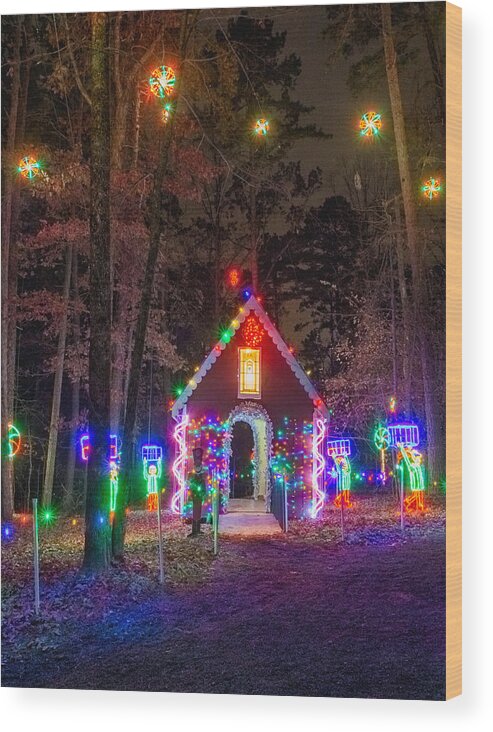 Garvan Wood Print featuring the photograph Ginger Bread house by Daniel George