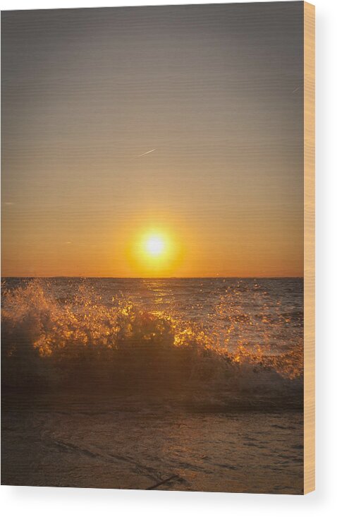 Water Wood Print featuring the photograph Golden Surf by Cindy Haggerty