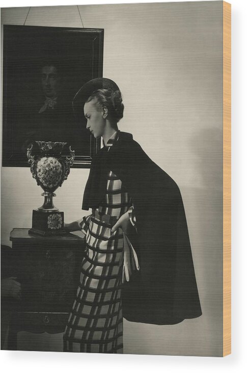 Accessories Wood Print featuring the photograph Maire Wolkonsky Wearing A Robert Piguet Cape by Horst P. Horst