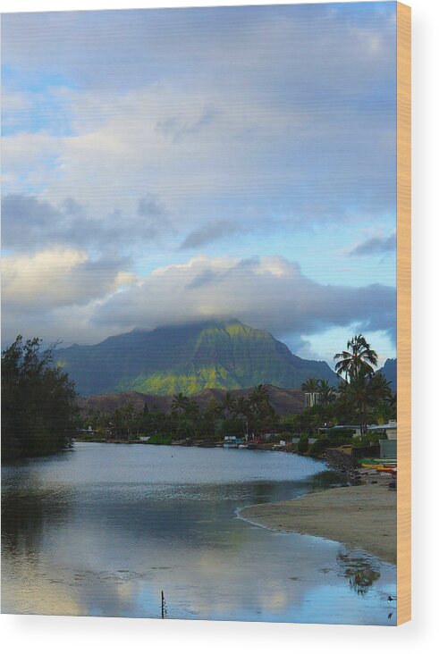  Kailua Wood Print featuring the photograph Morning Kailua Town by Kevin Smith