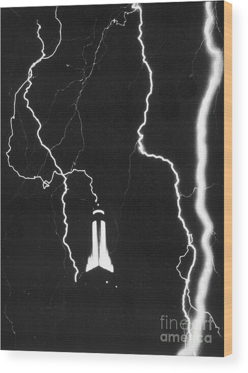 Science Wood Print featuring the photograph Lightning Strikes Empire State #1 by Science Source