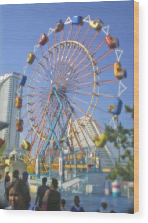 Ferris Wheel Wood Print featuring the photograph The Ferris Wheel At Atlantic City by Emery Graham