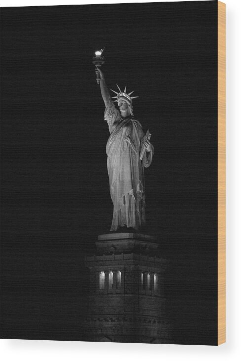 Statue Of Liberty Wood Print featuring the photograph Beacon in the Night by Frank Mari