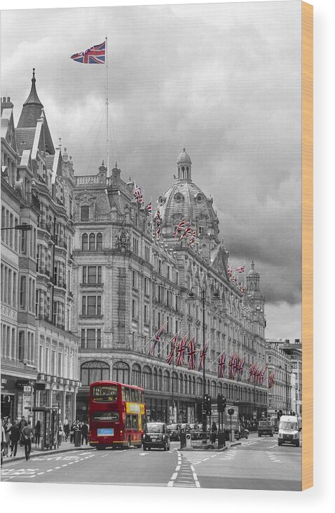 Harrods Wood Print featuring the photograph Harrods of Knightsbridge bw hdr by David French