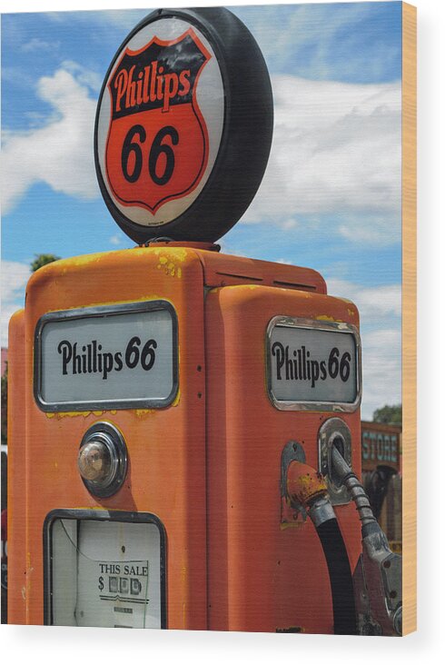 Old Phillips 66 Gas Pump Wood Print featuring the photograph Old Phillips 66 Gas Pump by Tikvah's Hope