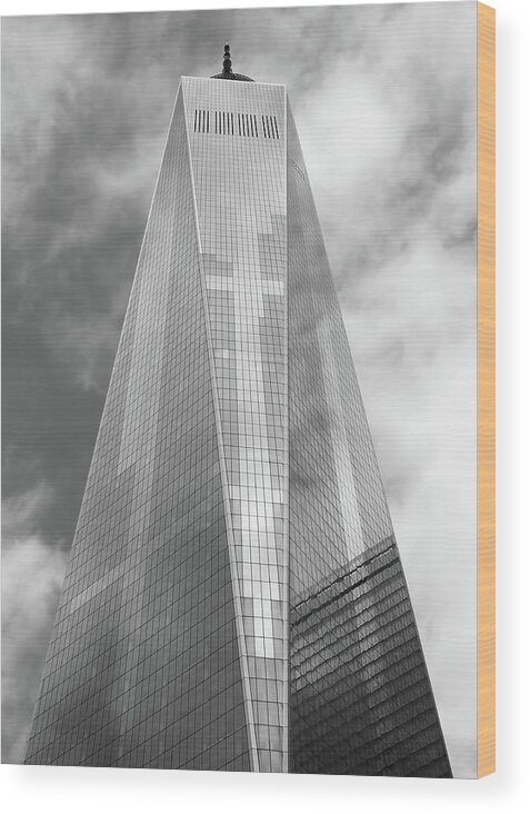 One World Trade Center Wood Print featuring the photograph One World Trade Center by Rona Black