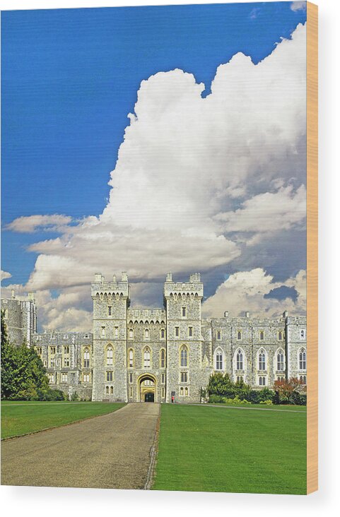 Windsor Wood Print featuring the photograph Windsor Castle by Buddy Mays
