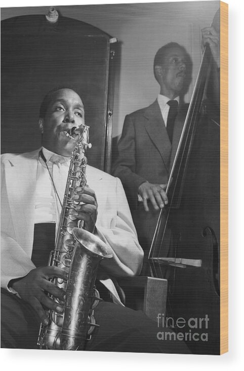 People Wood Print featuring the photograph Charlie Parker Practicing by Bettmann