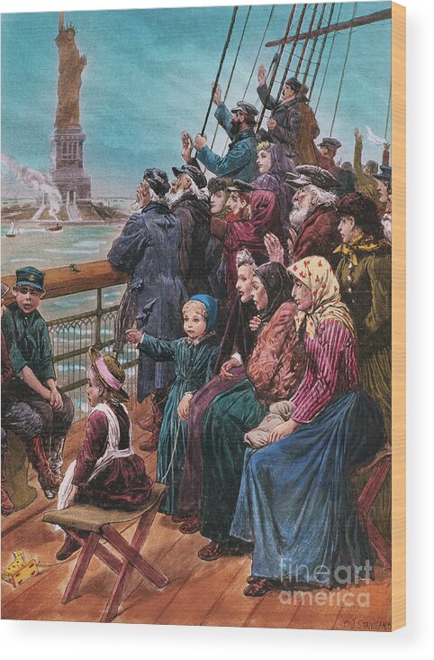 People Wood Print featuring the photograph Jewish Immigrants On Ship Near Statue by Bettmann