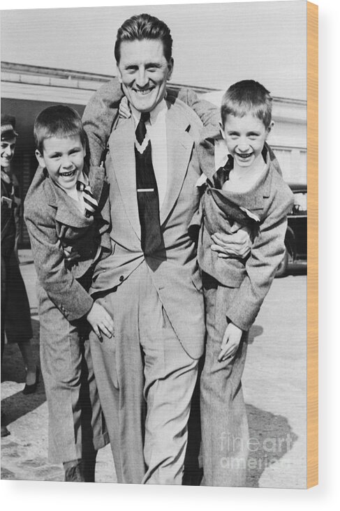 Child Wood Print featuring the photograph Kirk Douglas And Sons Michael And Joel by Bettmann