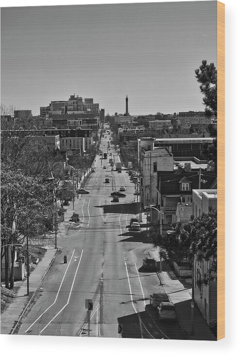 Milwukee Wood Print featuring the photograph North Avenue - Milwaukee - Wisconsin by Steven Ralser