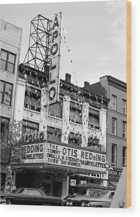 Apollo Theater Wood Print featuring the photograph The Apollo Theater In Harlem. Otis by New York Daily News Archive