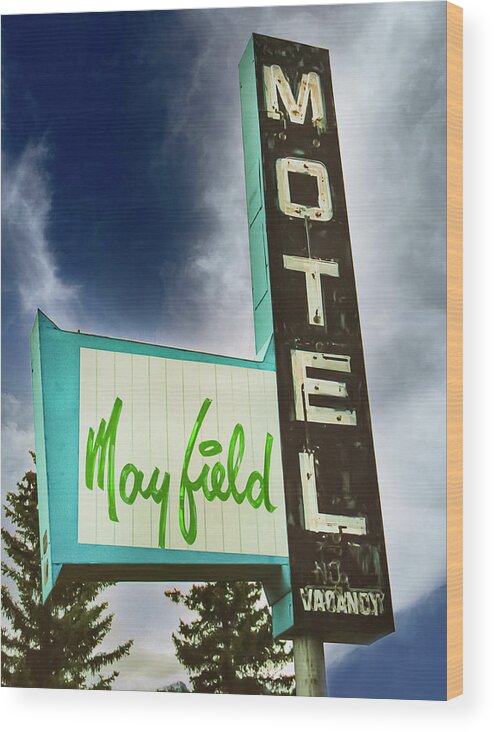 Canada Wood Print featuring the photograph Old Retro-Style Mayfield Motel by Matthew Bamberg